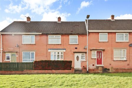 Langdale Crescent, 3 bedroom Mid Terrace House for sale, £125,000