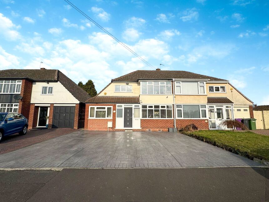 Main image of 3 bedroom Semi Detached House for sale, Lea View, Willenhall, West Midlands, WV12