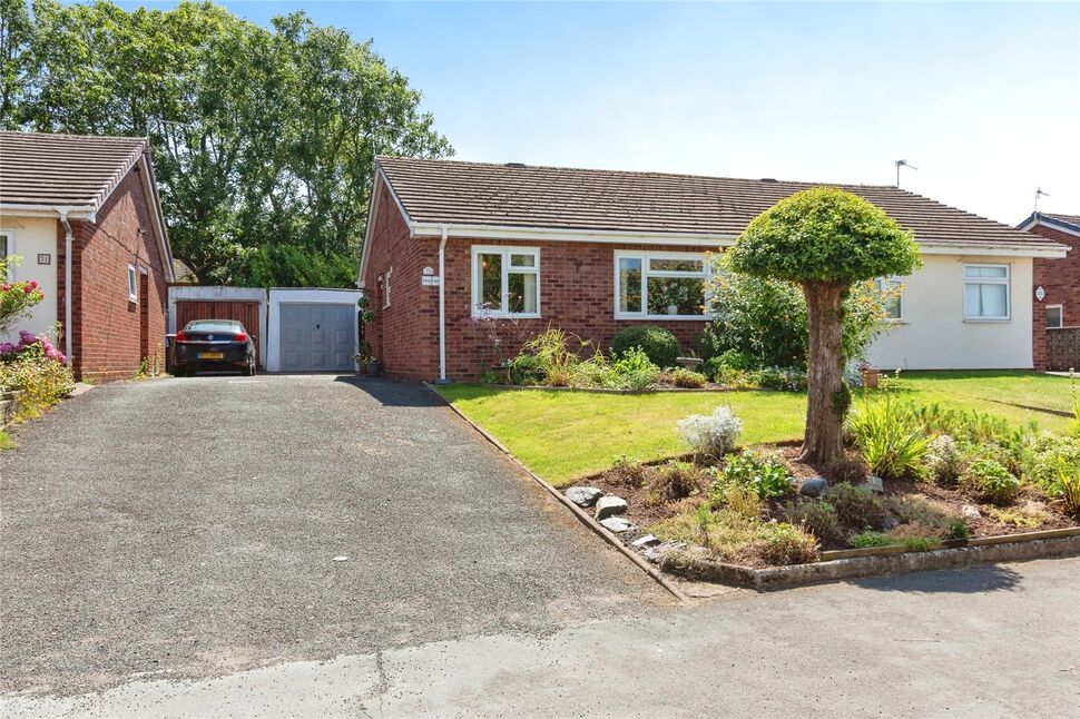 2 bedroom Semi Detached Bungalow for sale