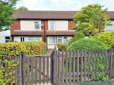 2 bedroom Mid Terrace House for sale