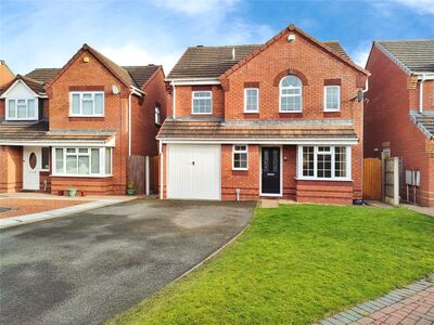 4 bedroom Detached House for sale