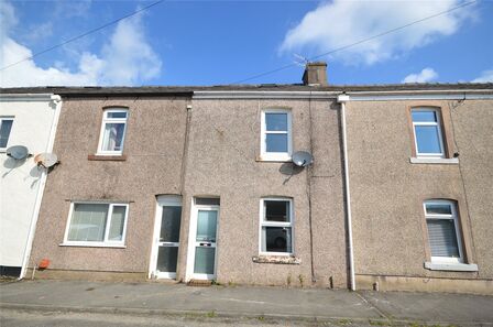Bowthorn Road, 2 bedroom Mid Terrace House for sale, £40,000