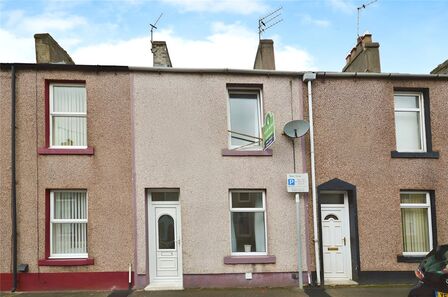 2 bedroom Mid Terrace House for sale