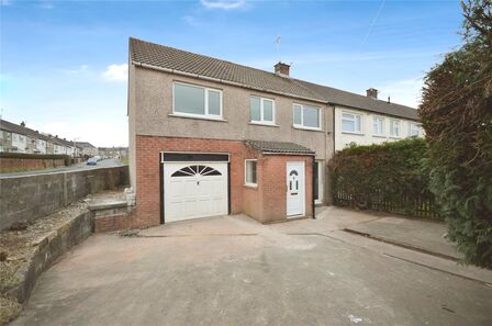 Sea View Place, 4 bedroom Semi Detached House to rent, £800 pcm