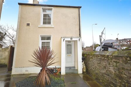 2 bedroom Detached House for sale