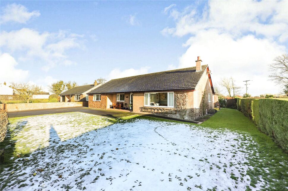 4 bedroom Detached Bungalow for sale