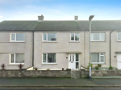 3 bedroom Mid Terrace House for sale