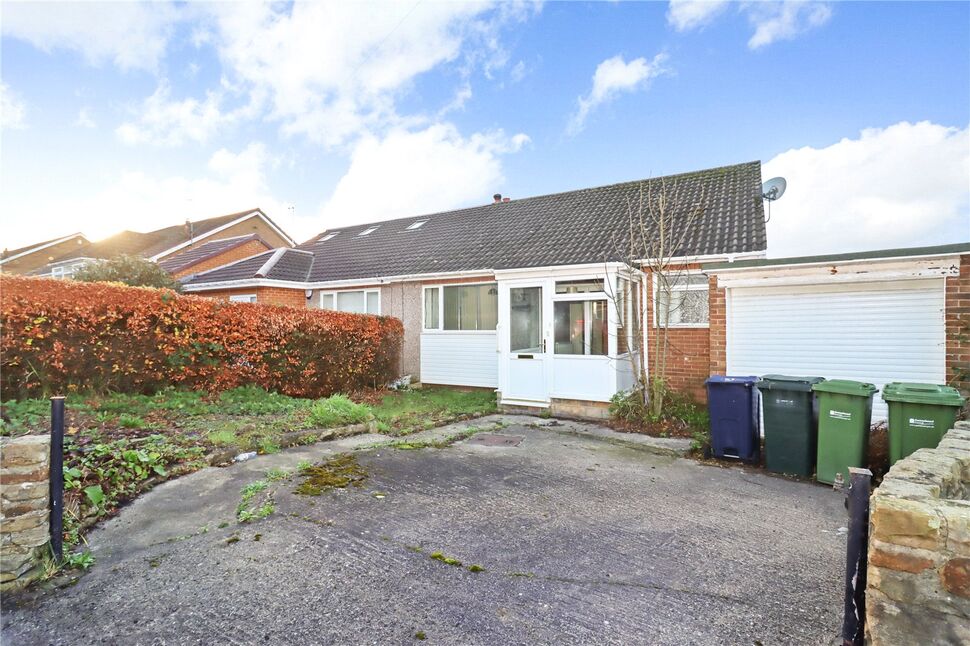 2 bedroom Semi Detached Bungalow for sale