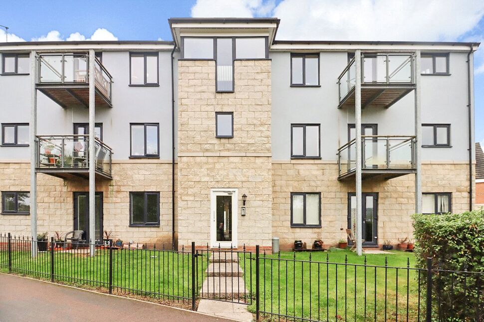 Main image of 2 bedroom  Flat for sale, Derwent Water Drive, Blaydon-on-Tyne, Tyne and Wear, NE21