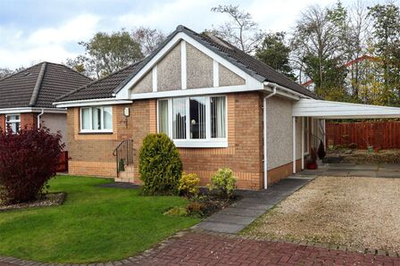 Hazel Grove, 2 bedroom Detached Bungalow for sale, £164,000