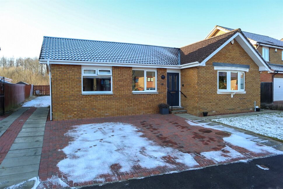 Main image of 3 bedroom Detached Bungalow for sale, School Road, Morningside, North Lanarkshire, ML2