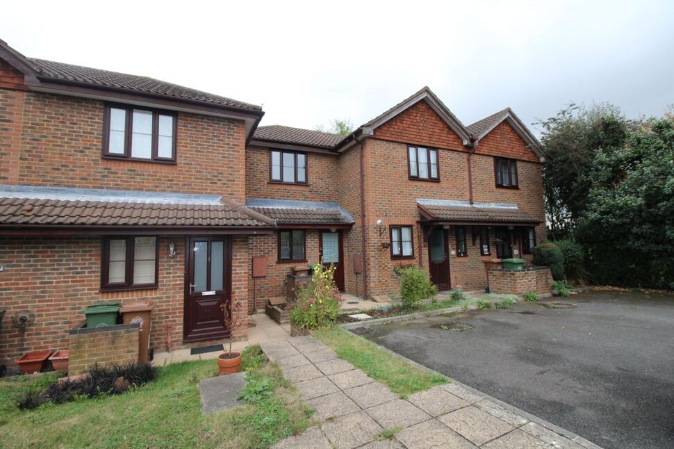 Main image of 1 bedroom Mid Terrace House to rent, Cobham Close, Wallington, SM6