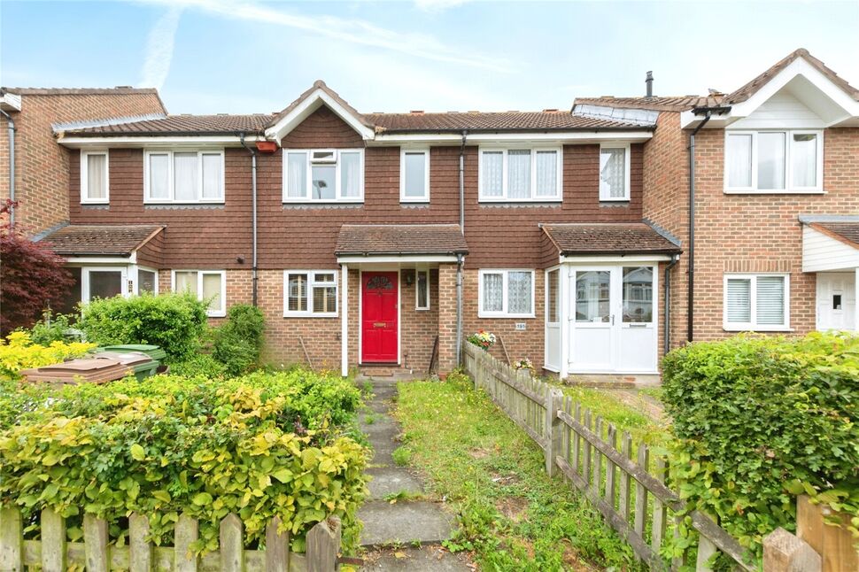 Main image of 2 bedroom Mid Terrace House for sale, Malden Road, Cheam, Sutton, SM3