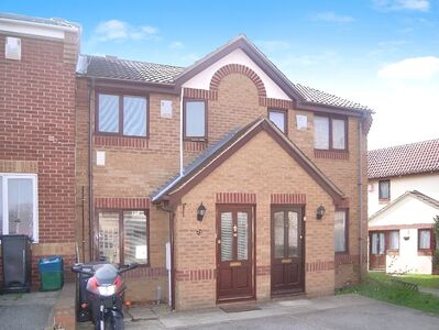 2 bedroom End Terrace House to rent