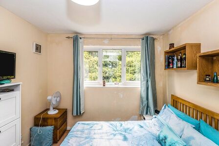 1 bedroom  Flat to rent