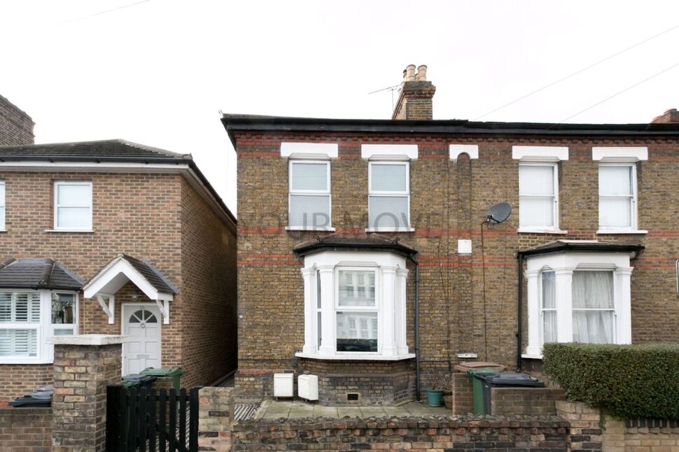 Main image of 2 bedroom  Flat to rent, Greenleaf Road, Walthamstow, London, E17