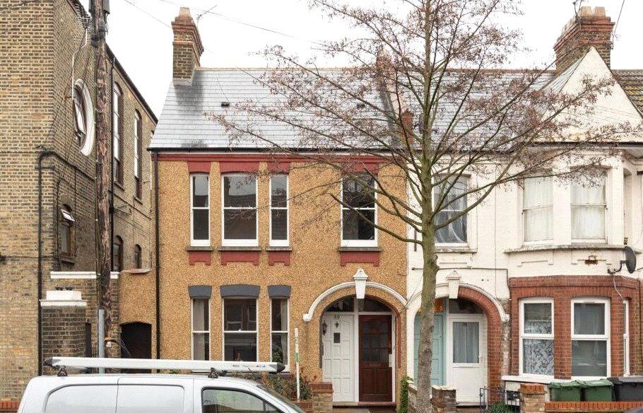 Main image of 2 bedroom  Flat to rent, Bloxhall Road, Leyton, E10