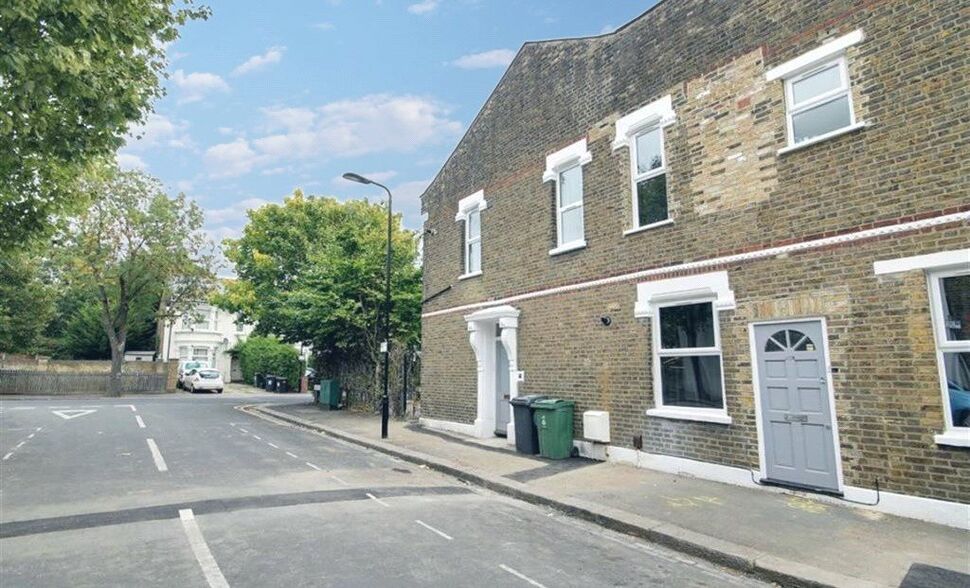 Main image of 1 bedroom  Flat to rent, Bulwer Road, Leytonstone, London, E11