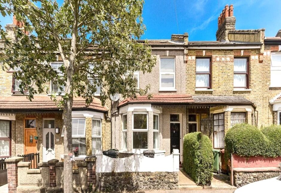 Main image of 1 bedroom  Flat for sale, Somers Road, Walthamstow, London, E17