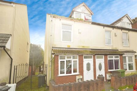 3 bedroom End Terrace House for sale