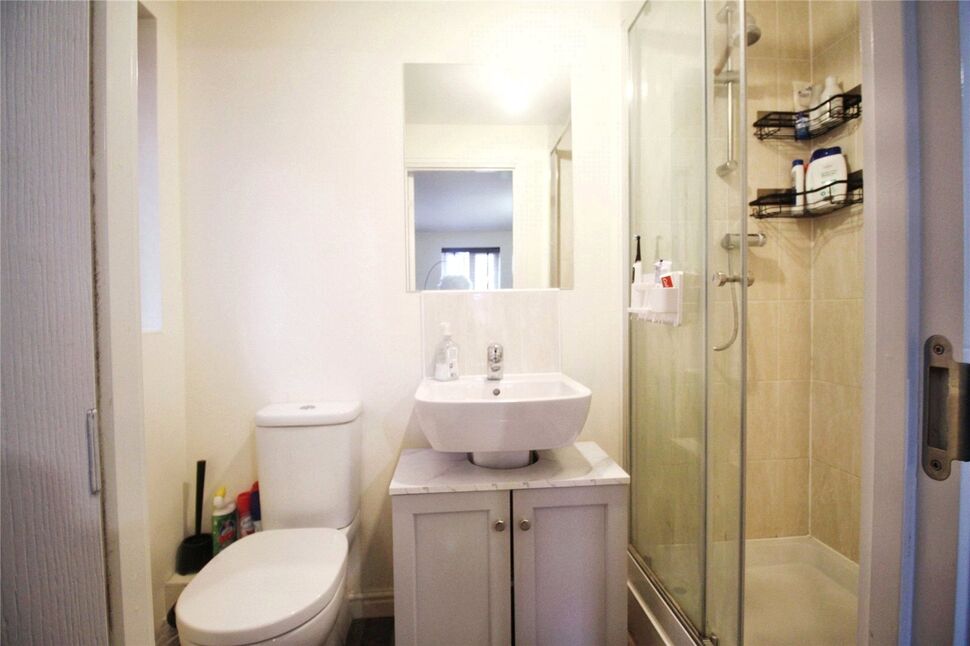 En-Suite shower / WC