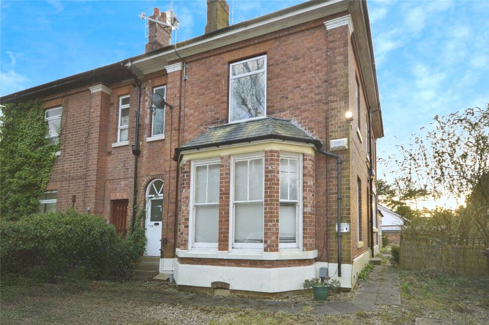 Main image of 2 bedroom  Flat to rent, Tettenhall Road, Wolverhampton, West Midlands, WV6