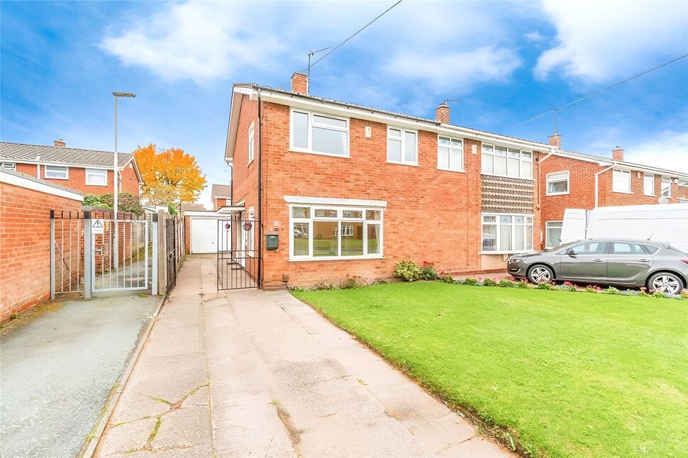 Main image of 3 bedroom Semi Detached House to rent, Breydon Grove, Willenhall, West Midlands, WV13