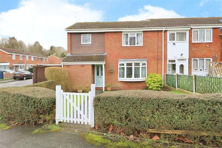 Bridgefoot Walk, 4 bedroom End Terrace House for sale, £220,000