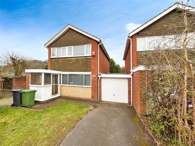 Tyrley Close, 4 bedroom Detached House to rent, £1,295 pcm