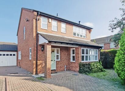 3 bedroom Detached House to rent