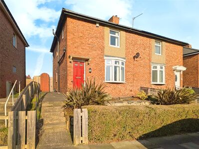 Station Road, 3 bedroom Semi Detached House for sale, £165,000