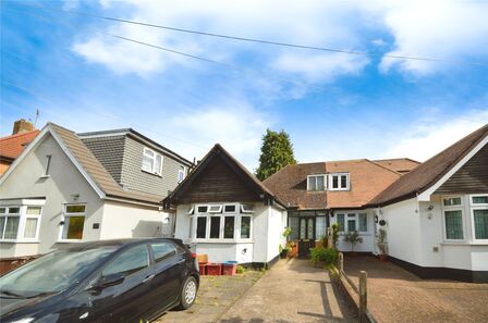 3 bedroom Semi Detached Bungalow for sale