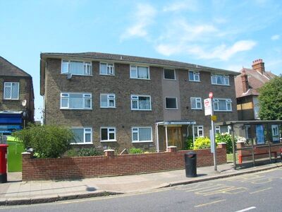 2 bedroom  Flat for sale