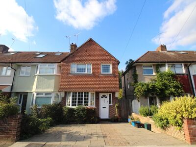 3 bedroom End Terrace House for sale