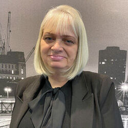 Sharon  Mullins  Senior Sales Consultant