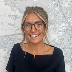 Abbie Blackburn  Senior Sales Negotiator