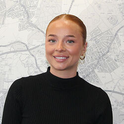 Mia Robinson  Senior Lettings Negotiator