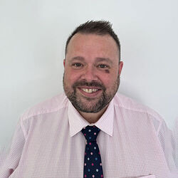 Lee Newrick Sales Manager